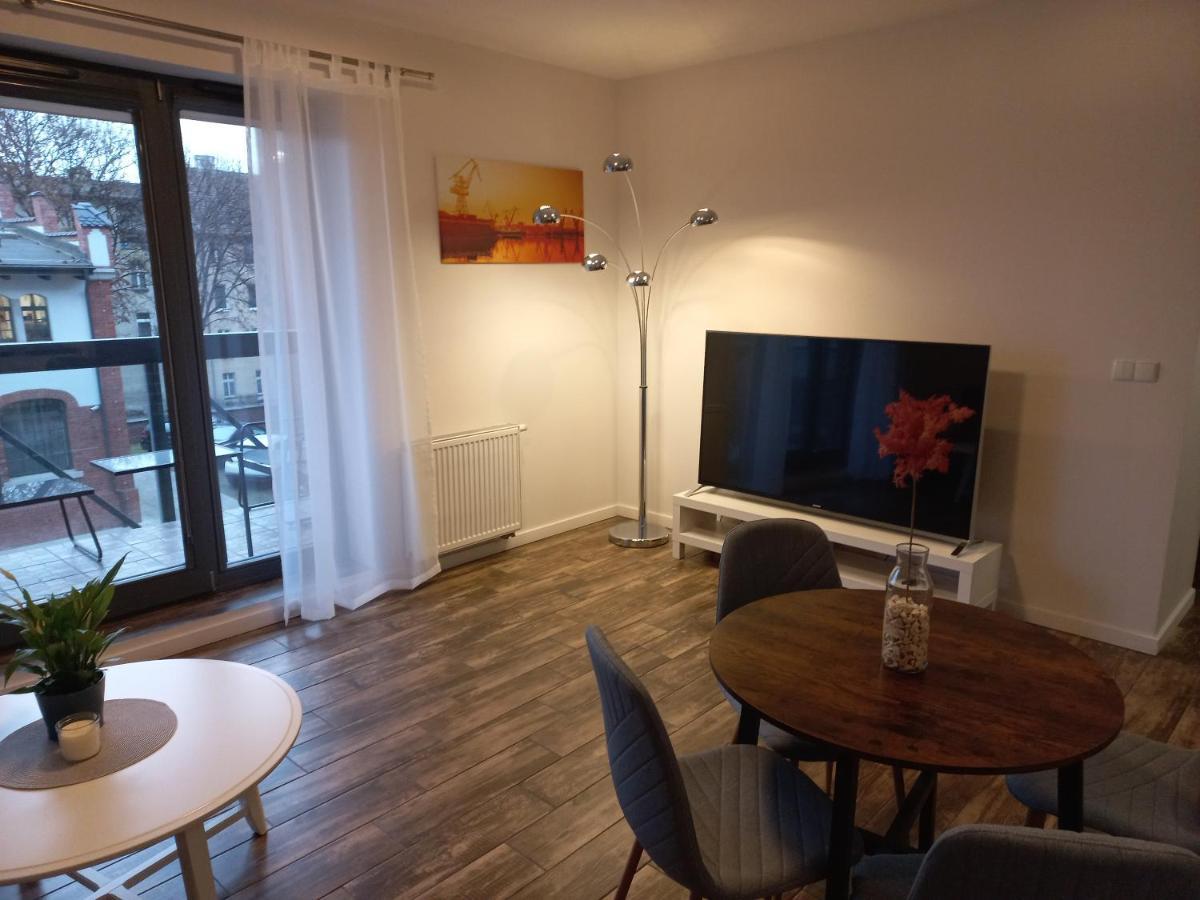 Elegancki Apartament Gdansk Wrzeszcz Apartment Exterior photo